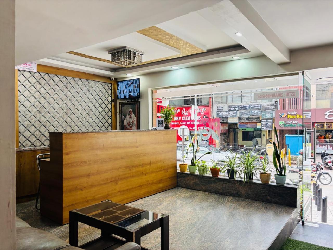 Hotel Bg Inn Bangalore Luaran gambar